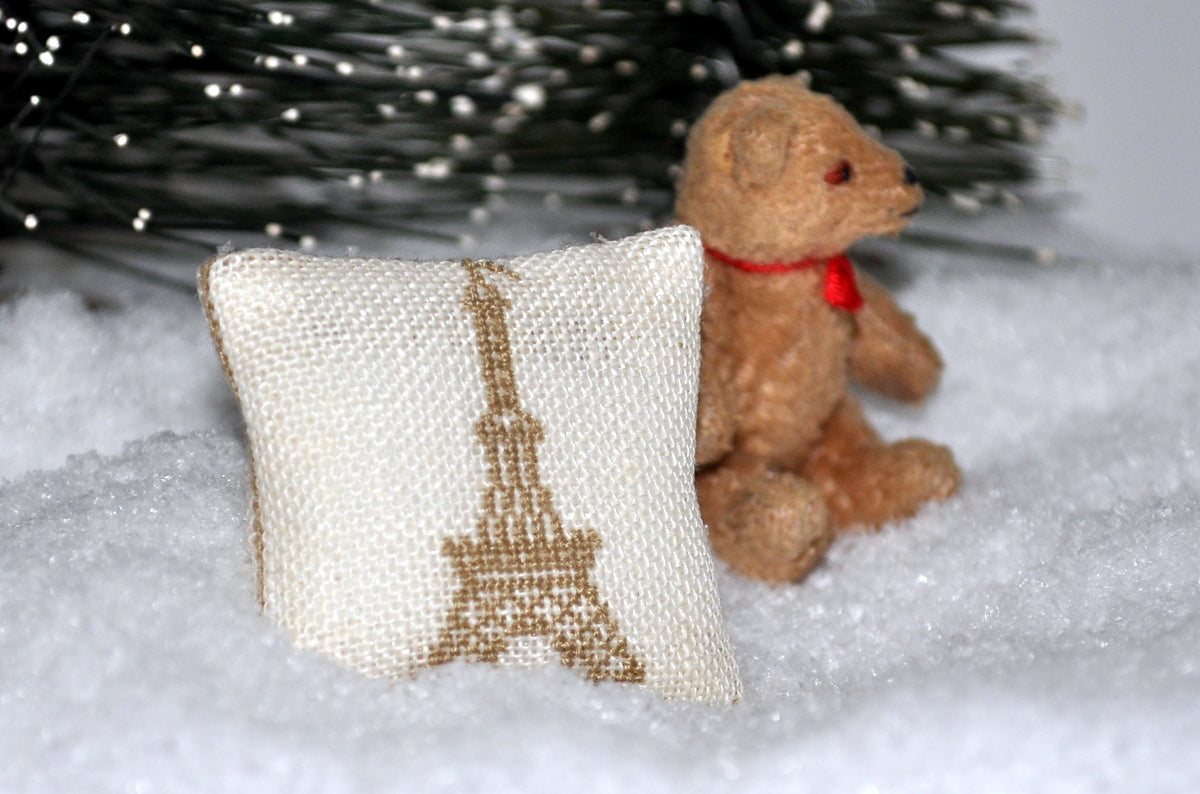 Eiffel Tower Cushion