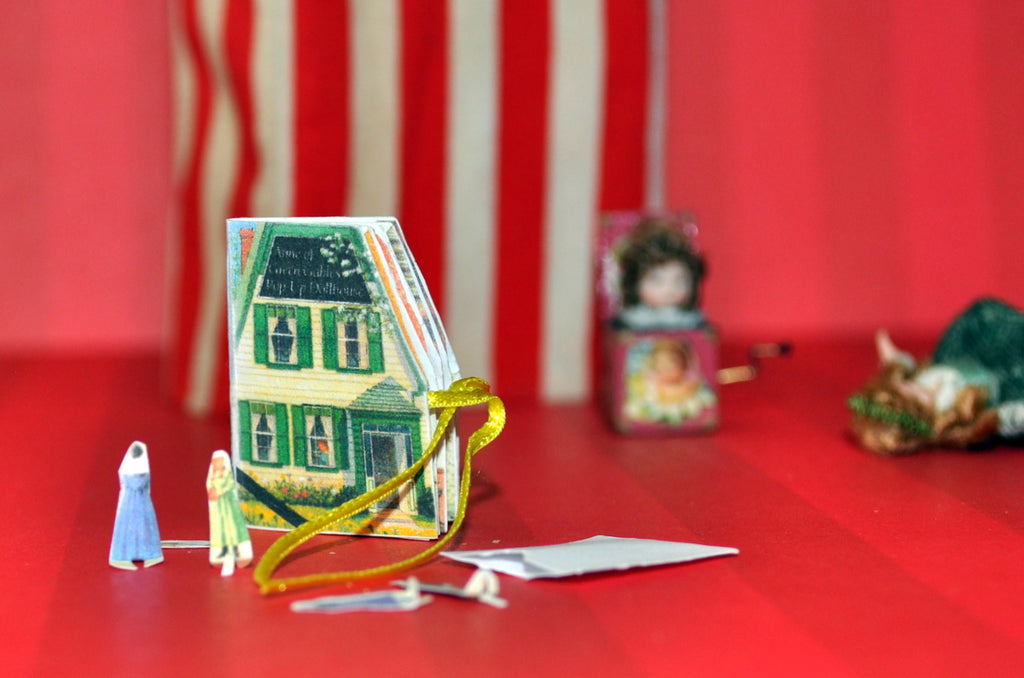 ESTATE TREASURE: Anne of Green Gables Dollhouse Pop-Up Book