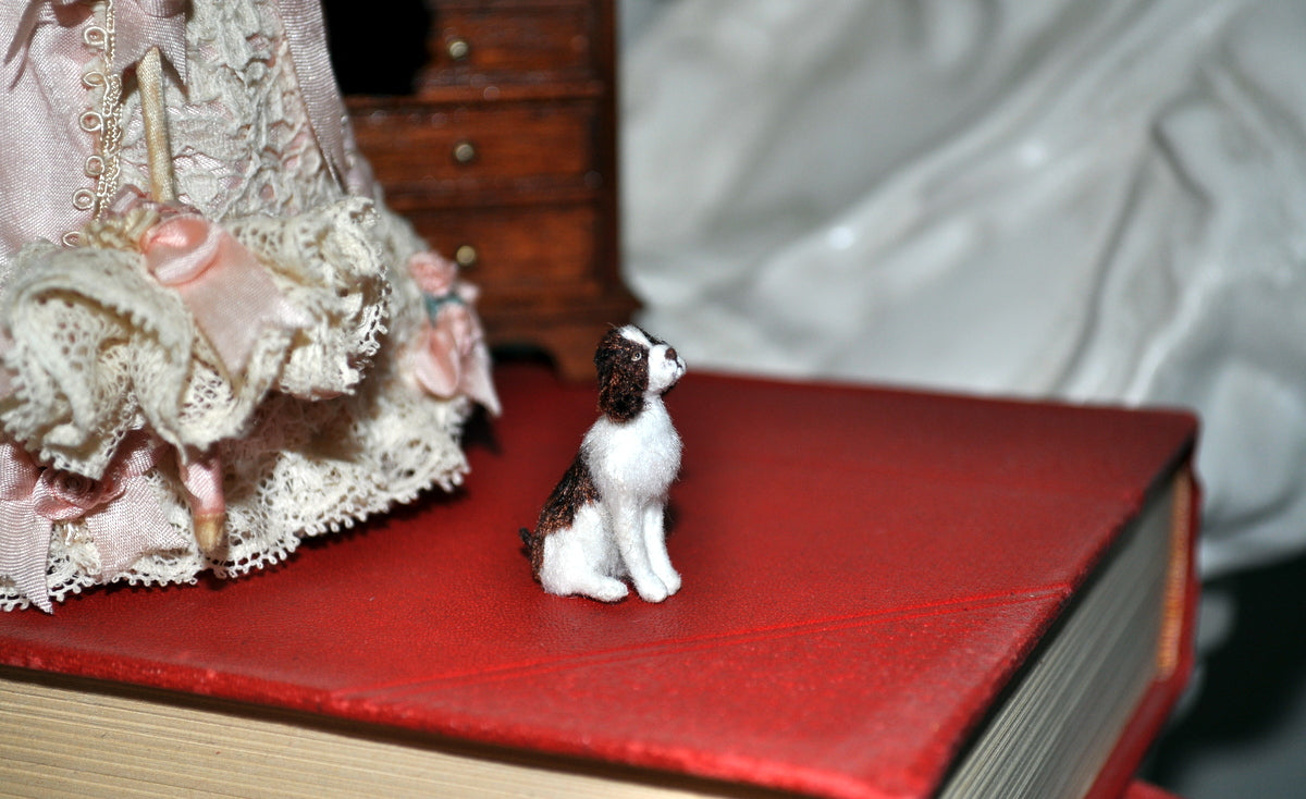 ESTATE TREASURE: Very Finely Made Sitting English Springer Spaniel by Tina