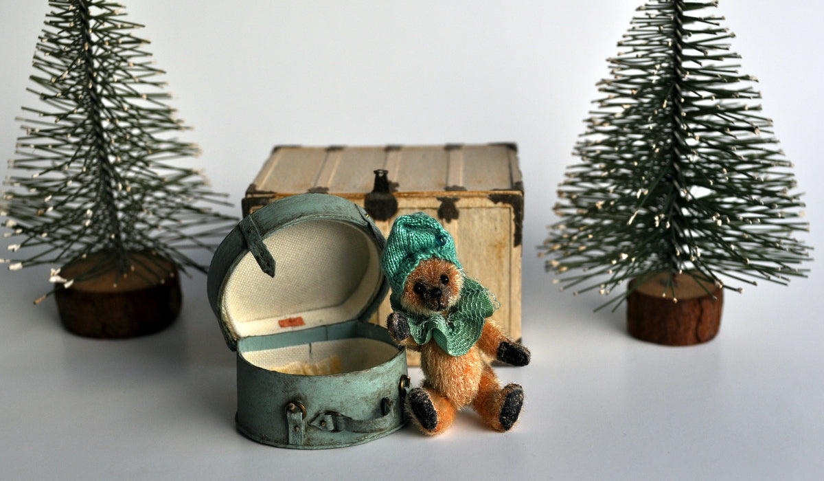 Elf Teddy No. 2 by Anna Braun