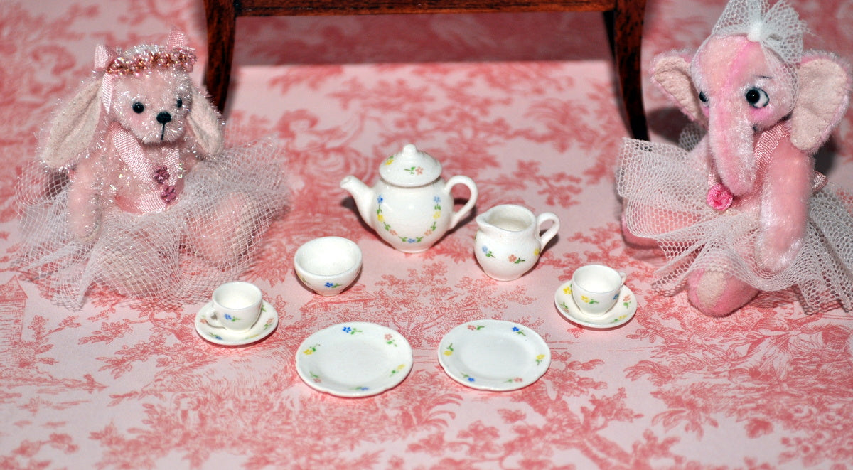 ESTATE TREASURE: Delicate Floral Design Tea Set for Two by Stokesay Ware