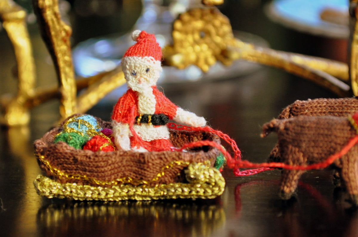 Santa, His Sleigh & Three Reindeer by Jenny Tomkins