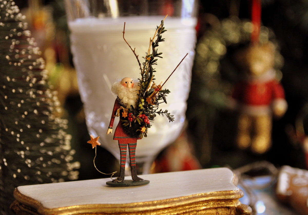 ESTATE TREASURE: Santa Christmas Floral Arrangement by Karen Markland